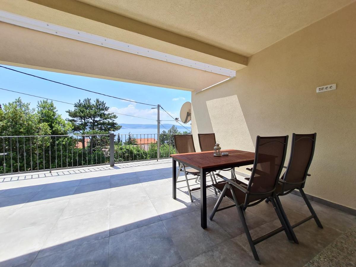 Apartmán Belle Oasis Novi Vinodolski Exteriér fotografie